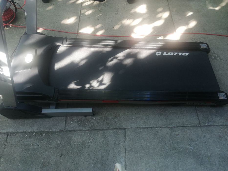Bandă de alergat electrica LOTTO