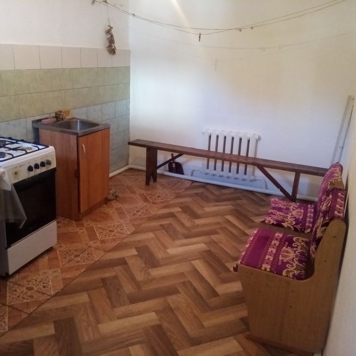 Сдам комнату в районе КОЛХОЗНОГО РЫНКА, В часном секторе