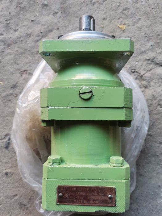 Продам новый гидромотор г15-23р