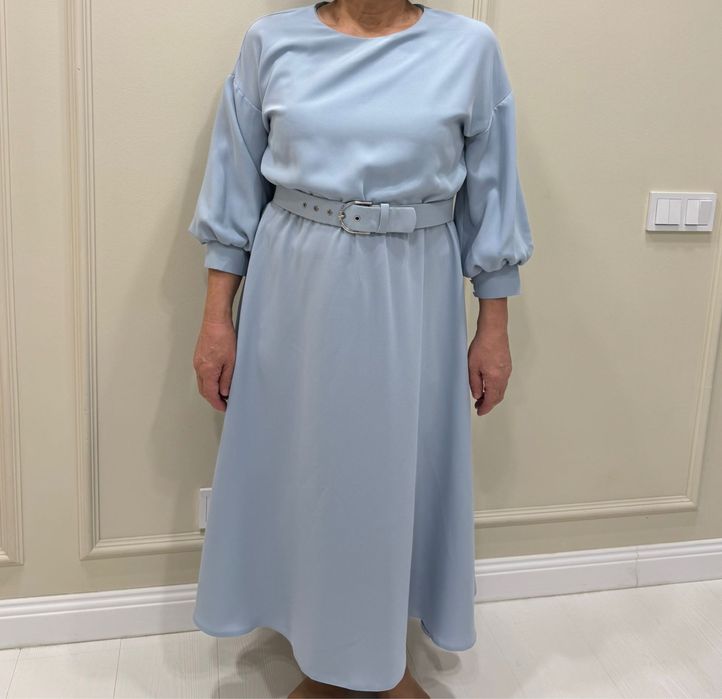 Продам женское красивое платье.