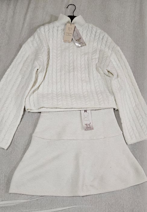 Чисто нов бял плетен комплект (New Yorker)