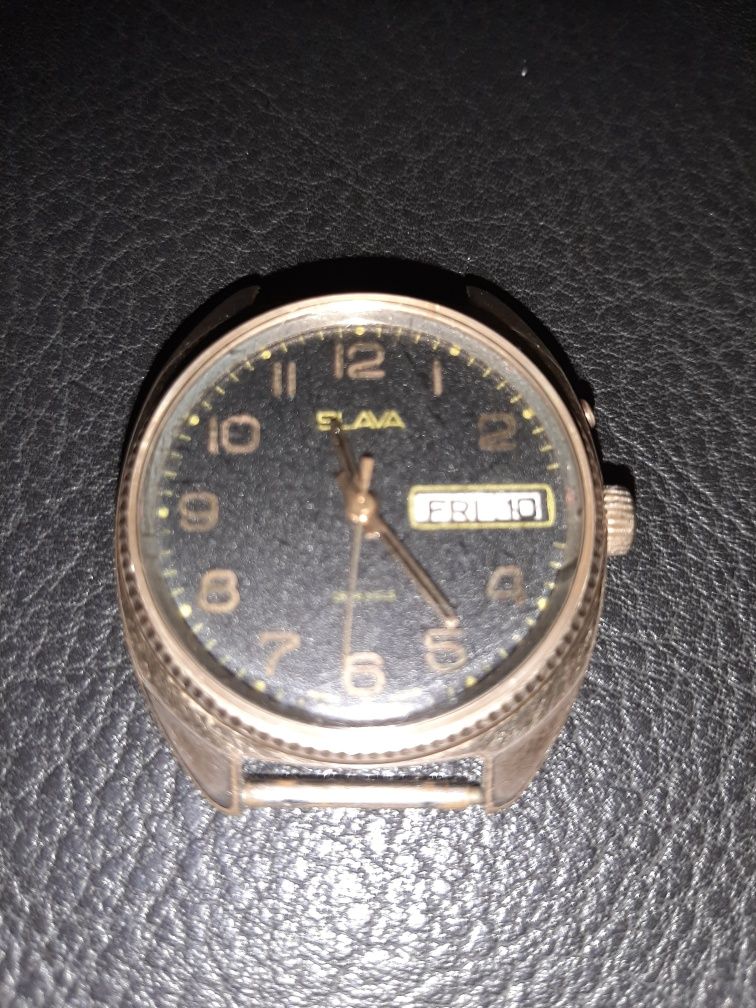Продам фирменные оригинальные мужские часы