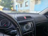 Skoda Octavia II - Climă duală - NAVI