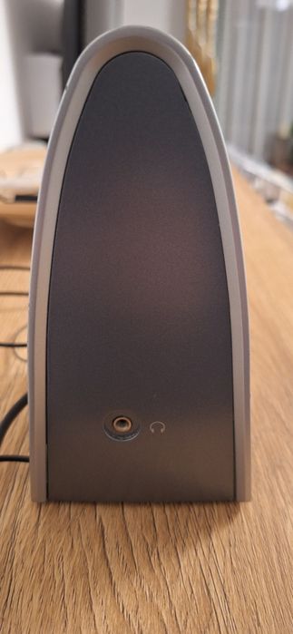 Grundig - Radio FM cu ceas automat si alarmă dublă