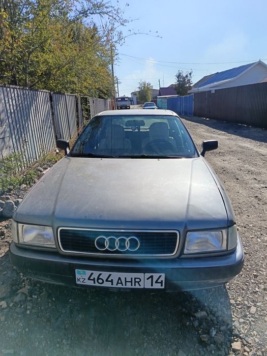 Продам Ауди 80 б4