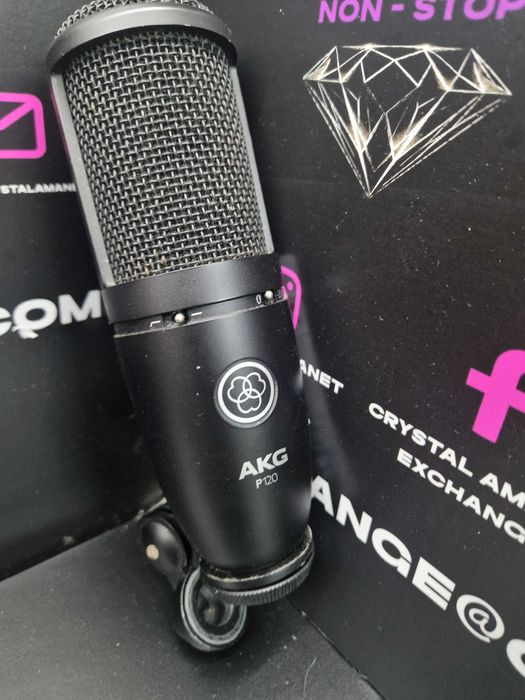 Microfon AKG P120, condensator cardioid, calitate studio
