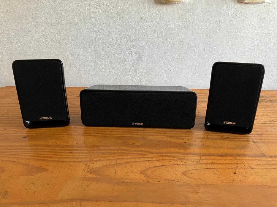 Boxe YAMAHA surround 2+1