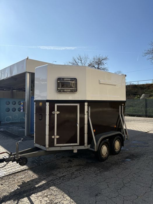 Remorcă pentru cai!