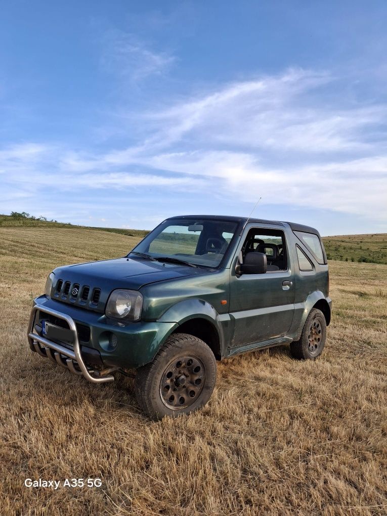 Vând suzuki jimny 1.3 pe curea