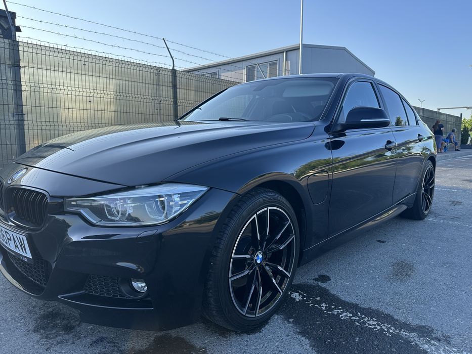 BMW 330e iperformance