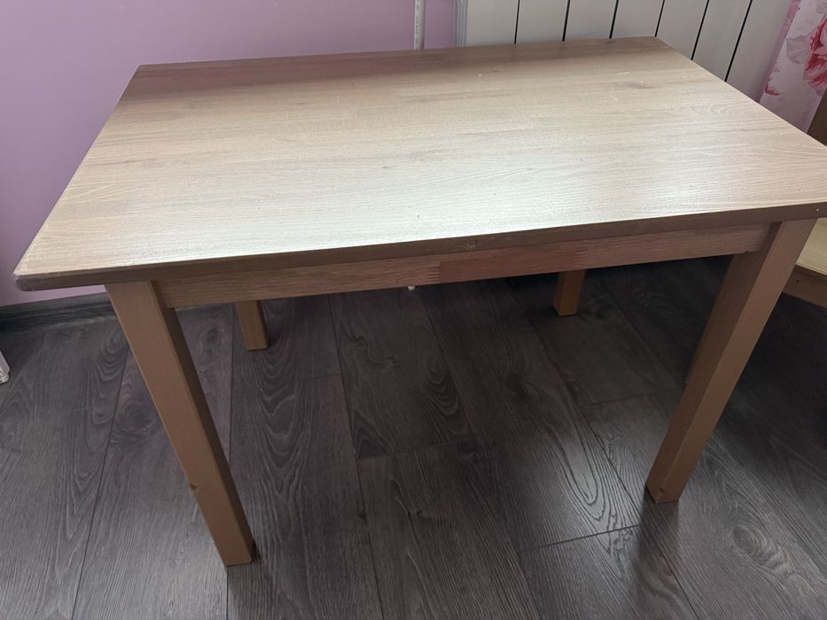 Детска маса и столове