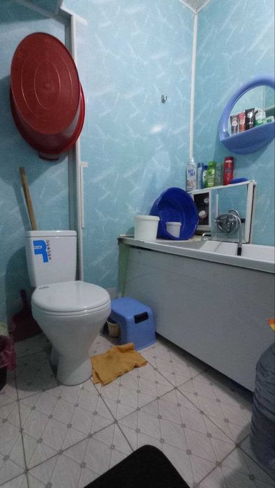 Продаётся квартира в Сергели, массив Куйлюк-5 (бывшее общежитие)