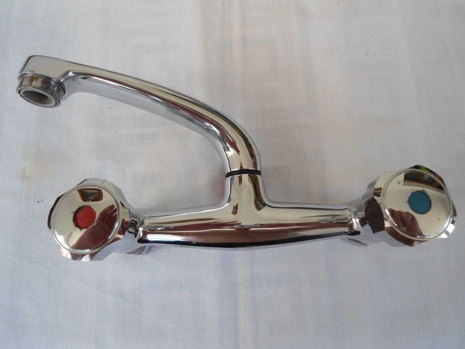 Батерия /Смесител/ за мивка