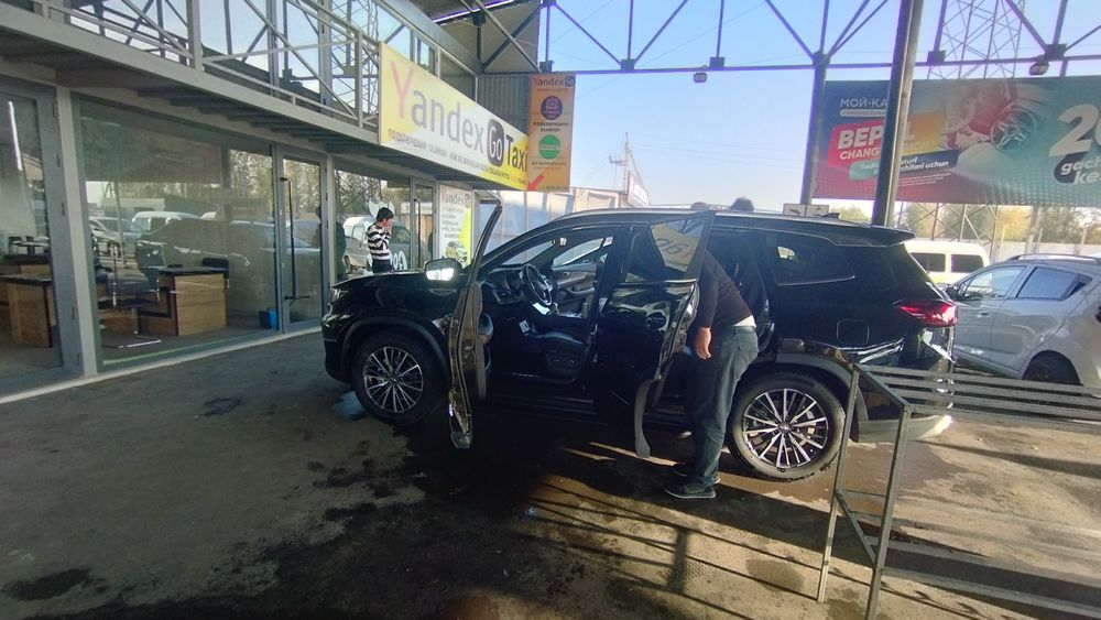 CHERY TIGHO8PRO 290T Rangi qora