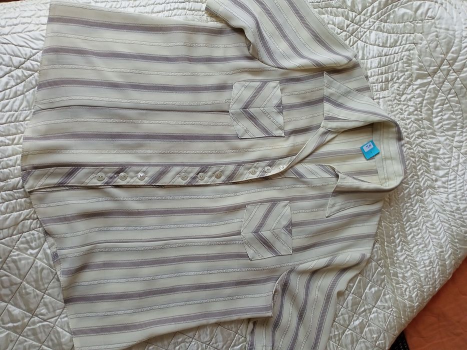 Дамски блузон чисто нов 44 евроразмери