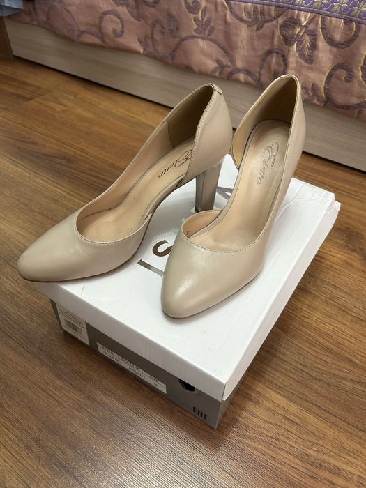 Женские туфли