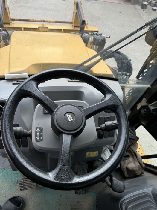 2017 CAT 428 F2 unic proprietar