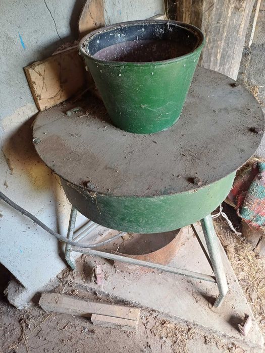 Продавам фуражомелки