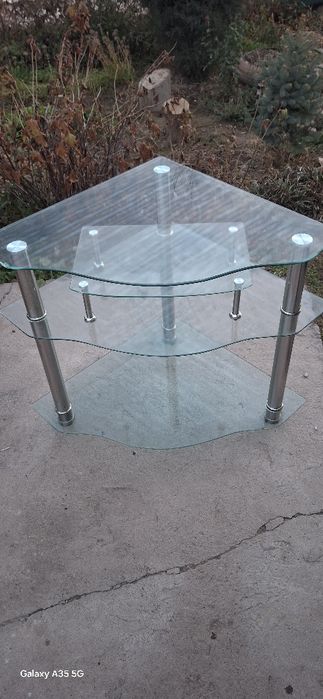 тумбочка для телевизора