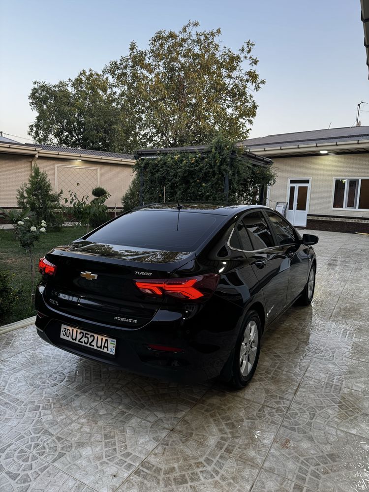 Chevrolet onix 2024