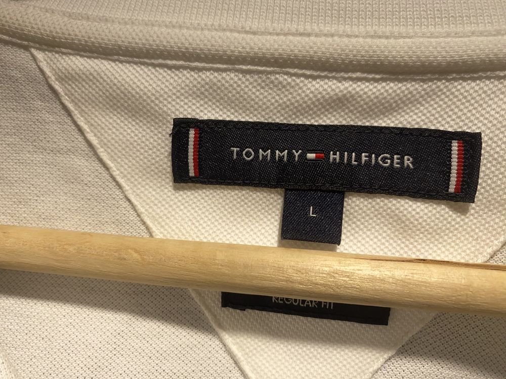 Tricou Tommy Hilfigger Tip Polo Original Mărimea L Fit M Nepurtat
