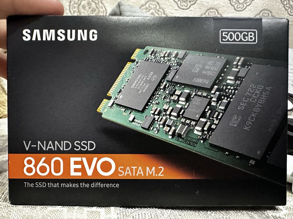 продам ссд на 500 гб новое