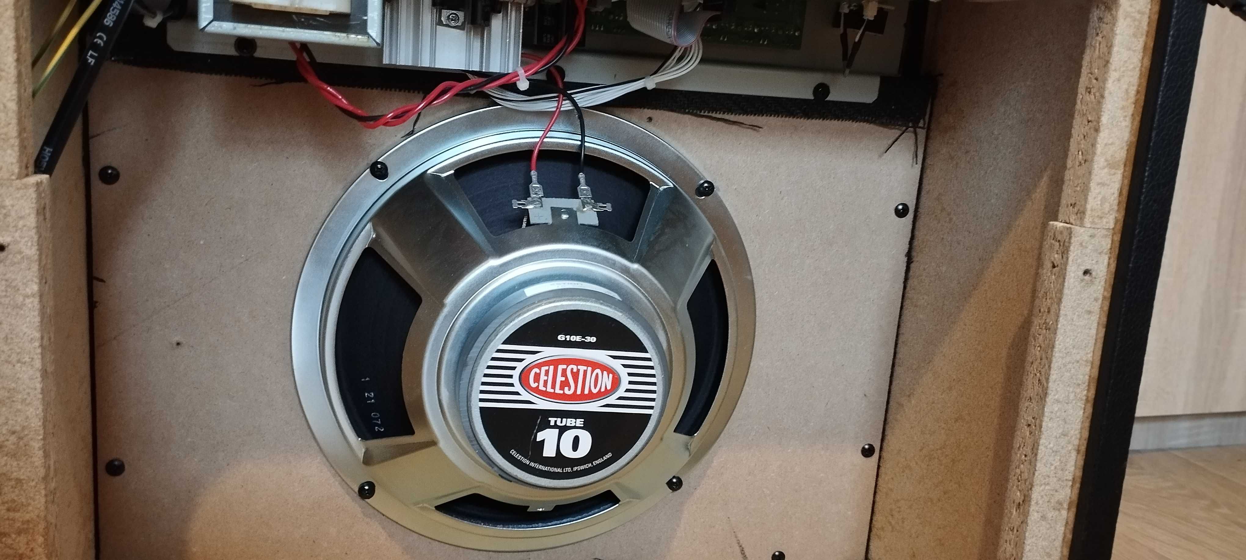 Кубе Marshall MG30fx
