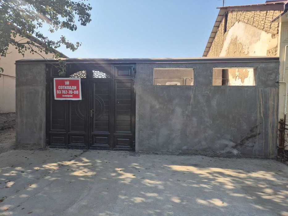 Янги курилган уй сотилади  5-хона, 3-соток