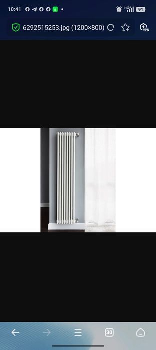 Продам радиатор вертикальный