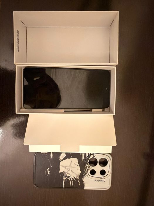 Продаю смартфон Redmi Note 13 5G