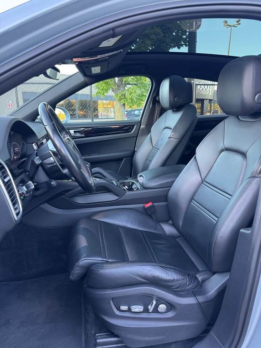 Porsche Cayenne 2020 Coupe