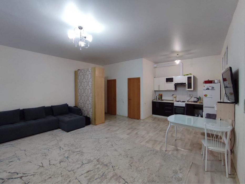 Продам 3-х комнатную на КЖБИ