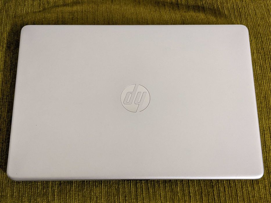Laptop Hp 15S-FQ1XXX, Intel Core I3-1005g1, 8 GB, Intel Uhd,ssd 512 GB