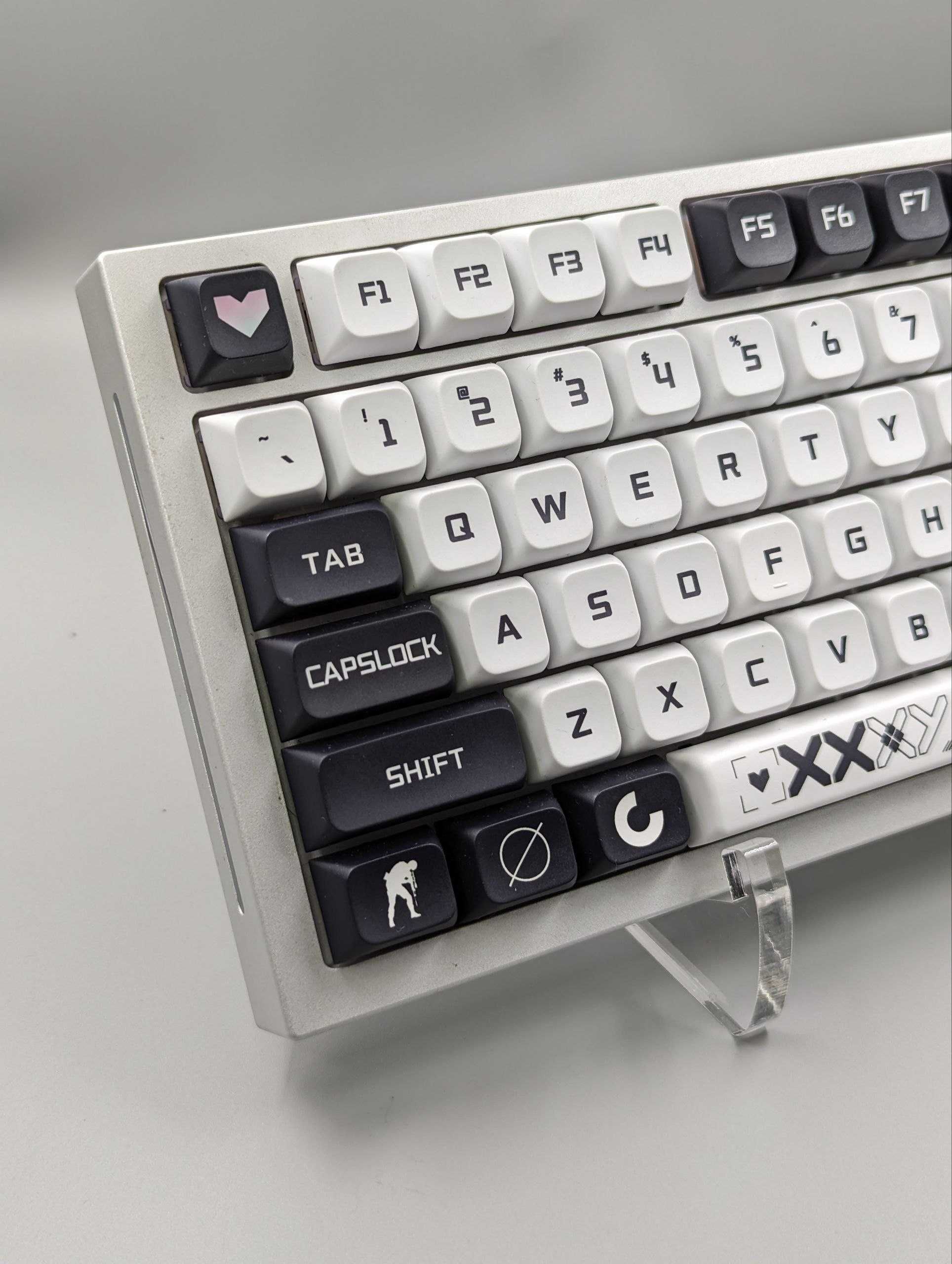 Кастомная механическая клавиатура Glorious GMMK PRO