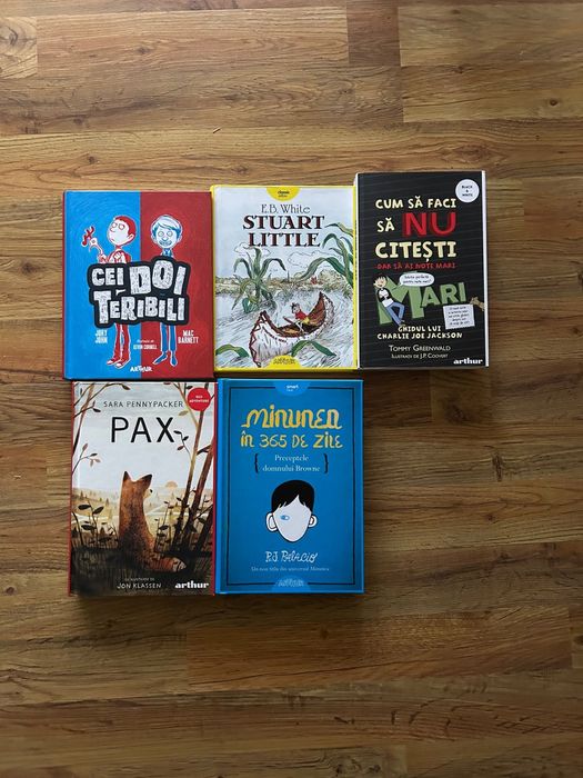 Vand pachet de carti pentru copii