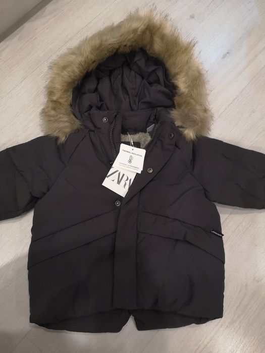 Черно_сиво детско якенце Зара 9-12 месеца