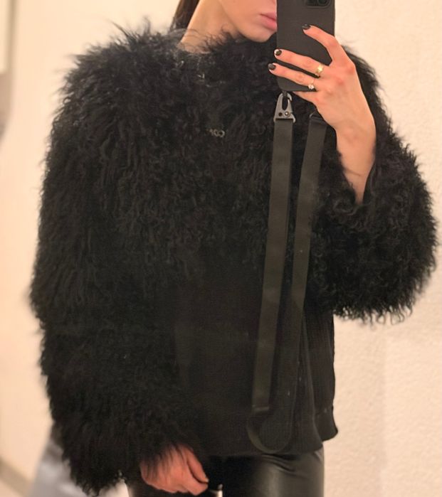 Палто от Естествен косъм Монголска вълна/ Монголско Агне