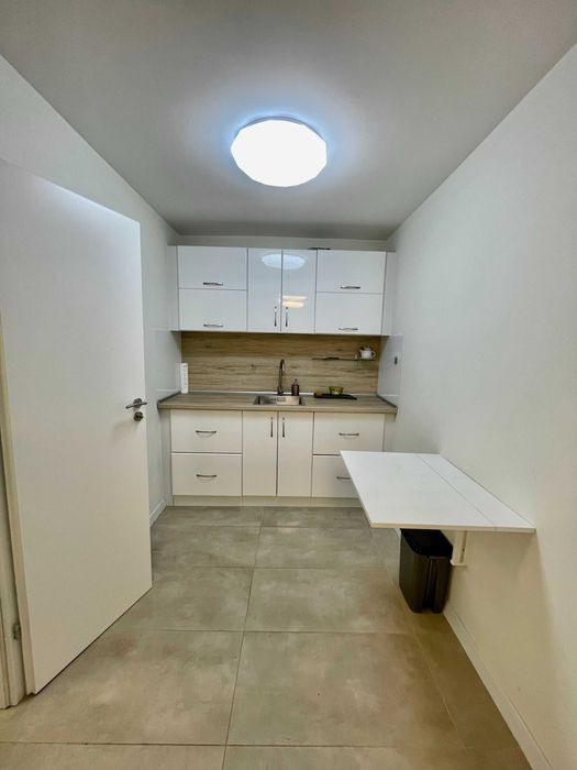 Дава се под наем  в София, Иван Вазов -  кв.м за 382.5 € - Снимка #4