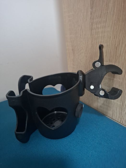 Чаша за бебешка количка с поставка за телефон