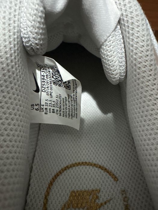 Нови обувки на nike 37.5