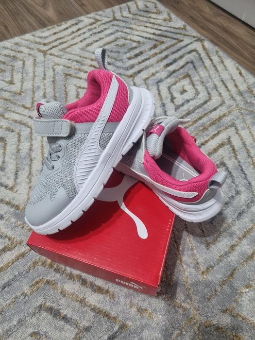 Adidasi Puma 27 fete
