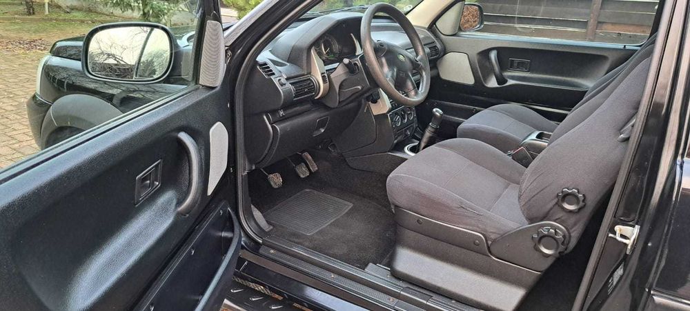 LAND ROVER Freelander 12.2004 1.8i+GPL 117CP 4x4 E4 AC unic proprietar