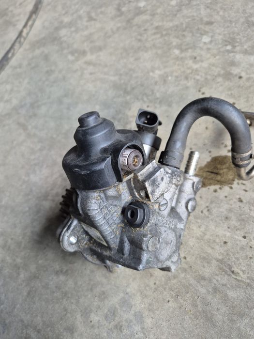 Pompa inalte bosch cod 03l130755, 0445010507 2.0 tdi vw passat b6