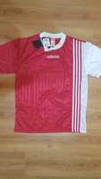 Tricou Adidas original fotbal marimea L 100% polyester