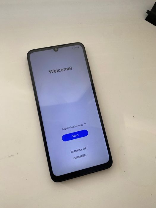 Телефон Samsung A05