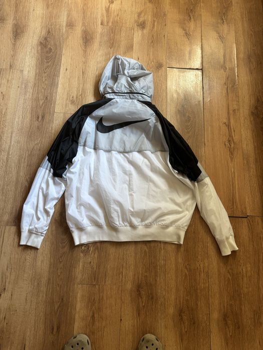 Geaca subtire Nike