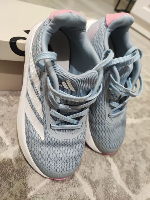 Vand adidasi marimea adidas marimea 31 1/2