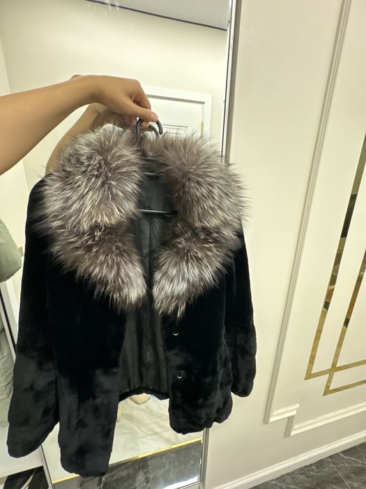 Шуба из стриженного бобра, чернобурка,автоледи