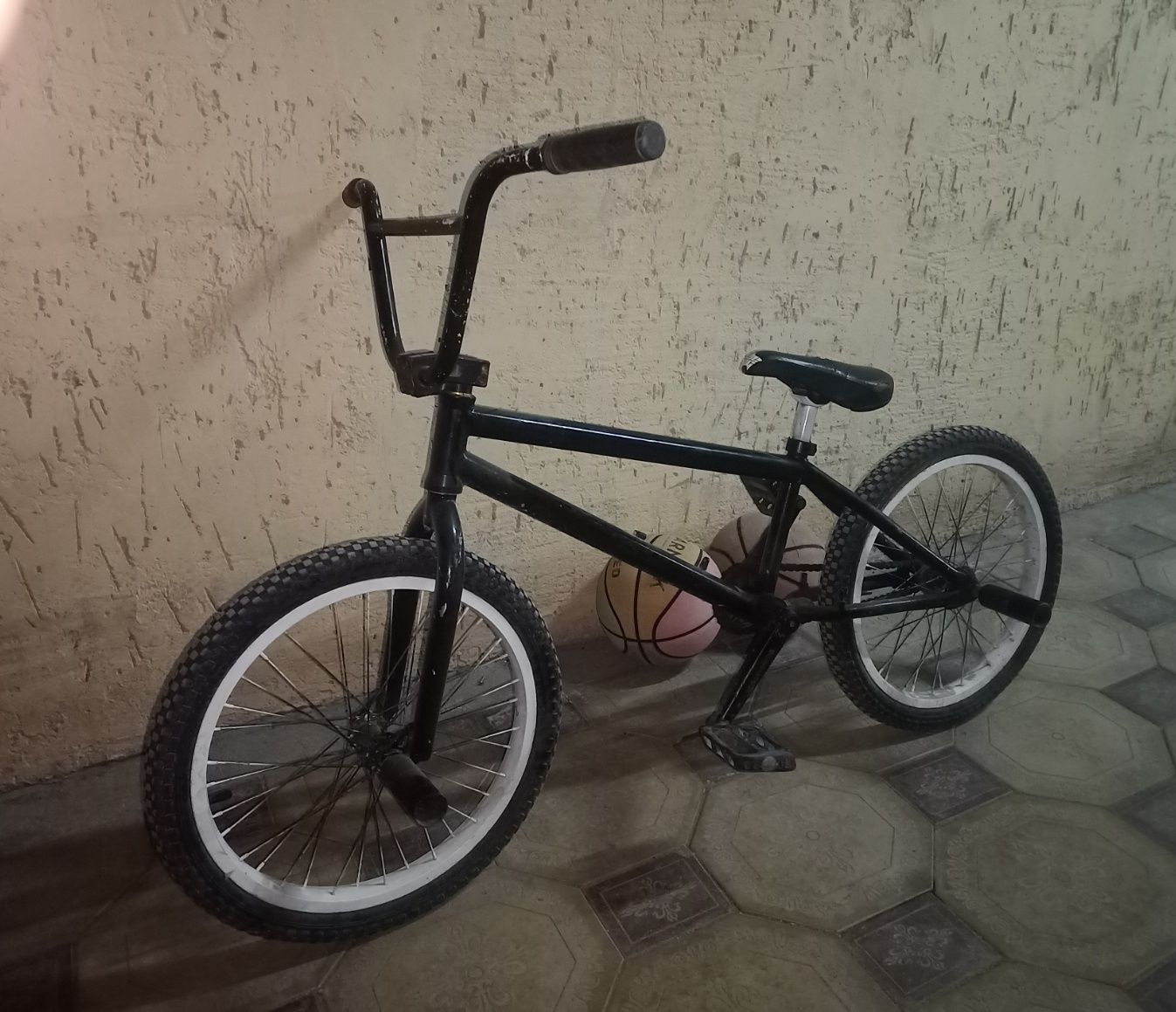 Продаю BMX , трюковой велосипед