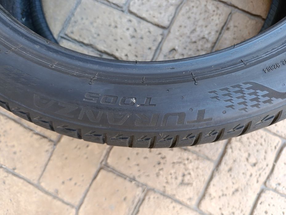 Летни гуми Bridgestone 245/40/19 Turanza T 005